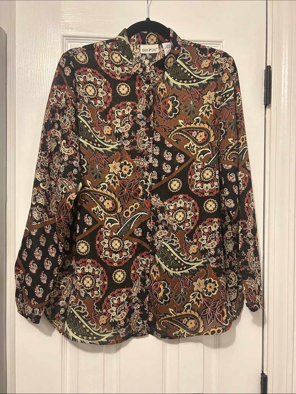 Paisley Button-Up Blouse - Black & Brown ✨3/$25 SALE✨
